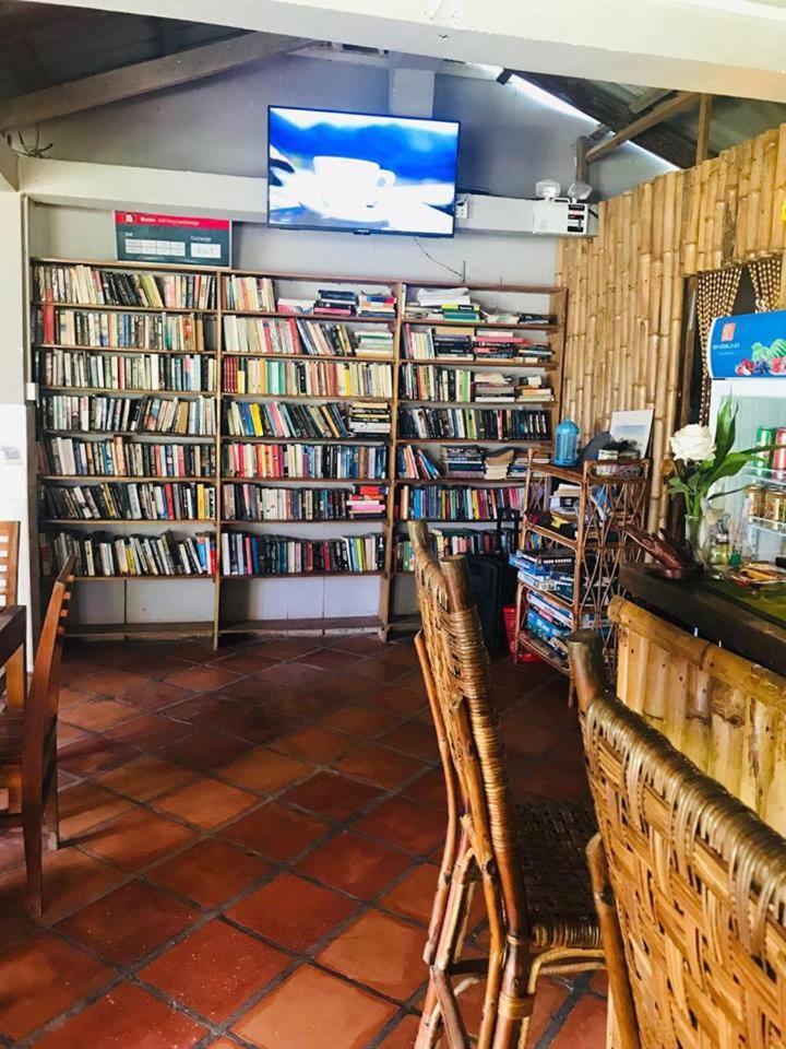 Bandini'S Hotell Kampot Eksteriør bilde